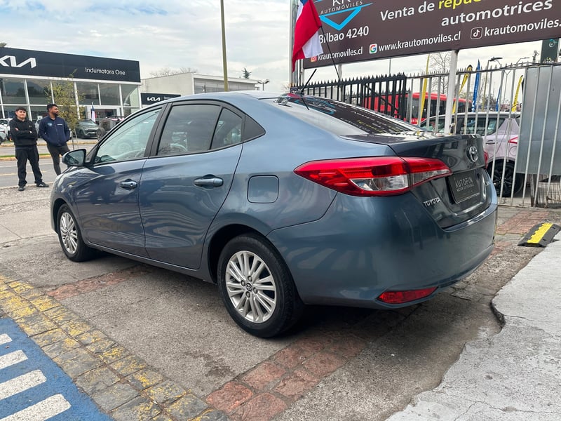 Toyota YARIS 2018 - Imagen 8 de 10
