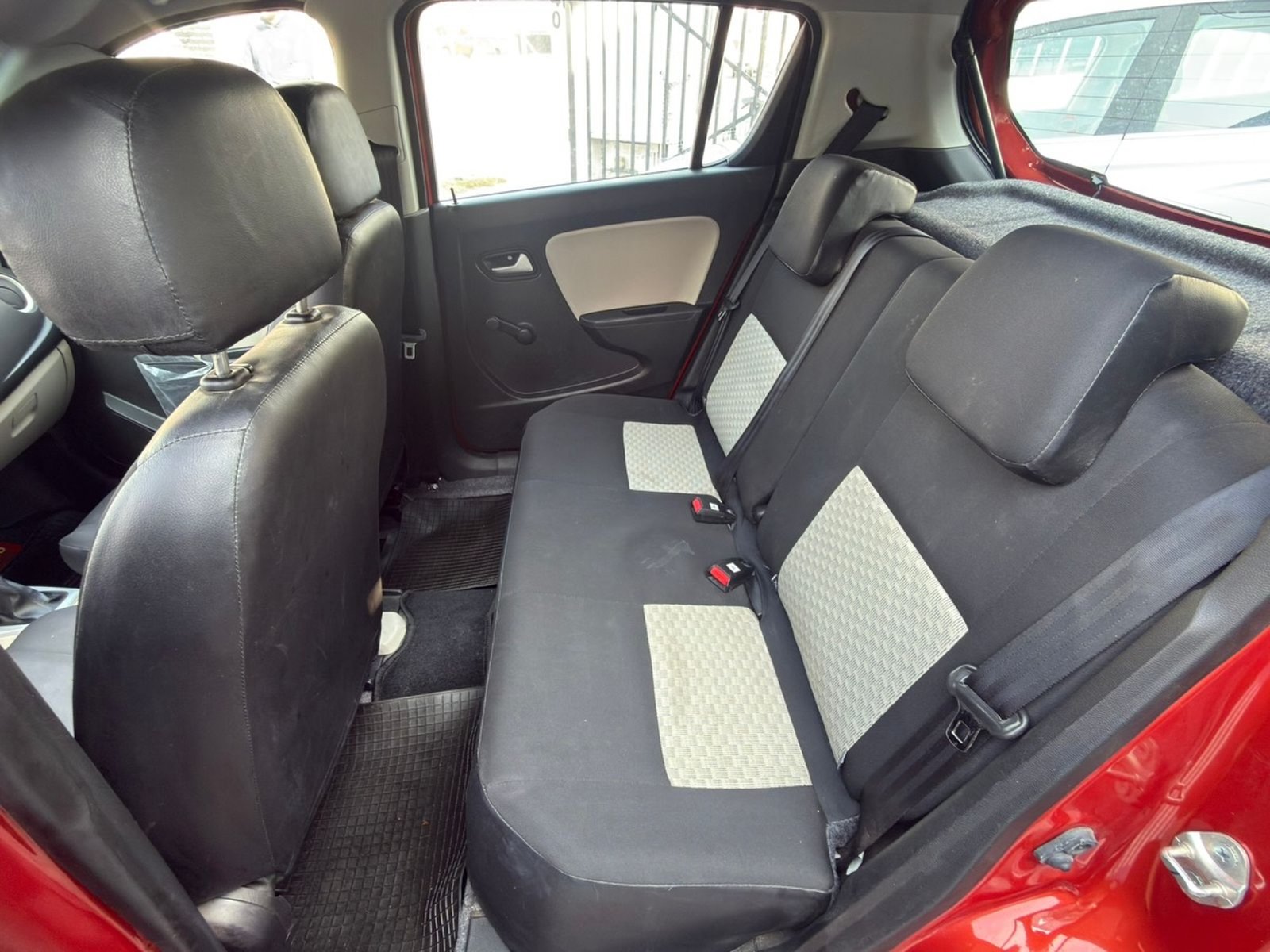 Suzuki ALTO 2021 - Imagen 7 de 10