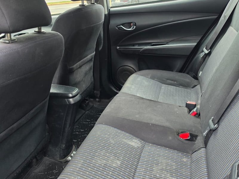 Toyota YARIS 2022 - Imagen 8 de 10