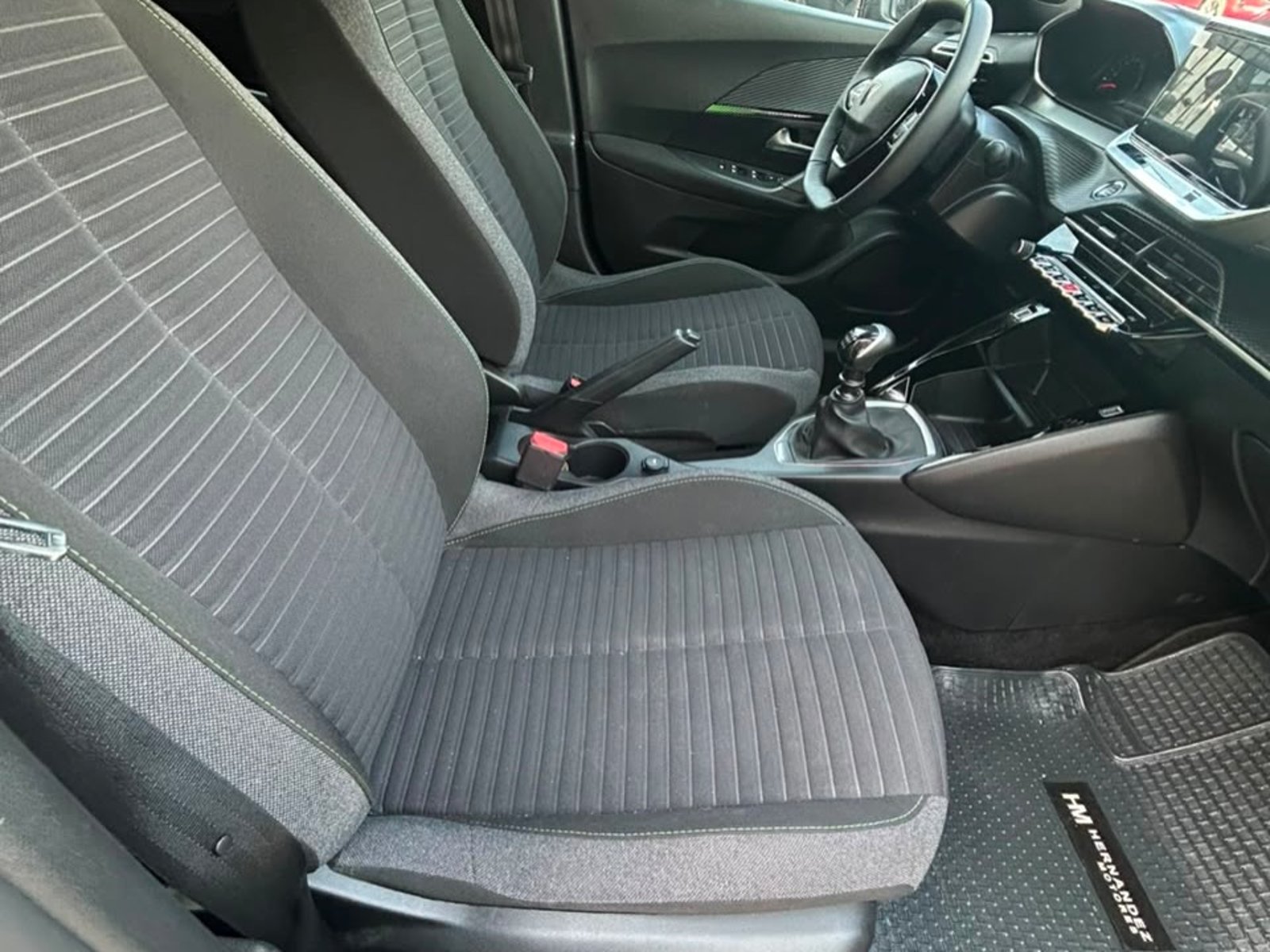 Peugeot 2008 2024 - Imagen 8 de 10