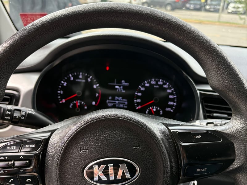 Kia RIO 2020 - Imagen 9 de 9