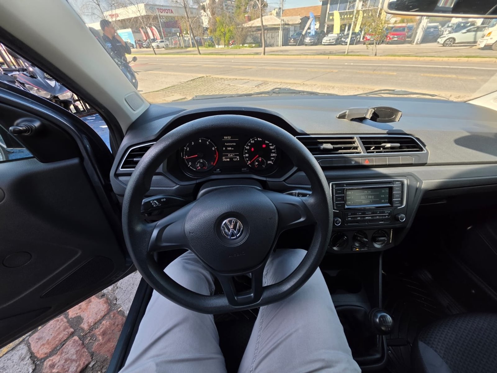 VOLKWAGEN VOYAGE 2020 - Imagen 8 de 10
