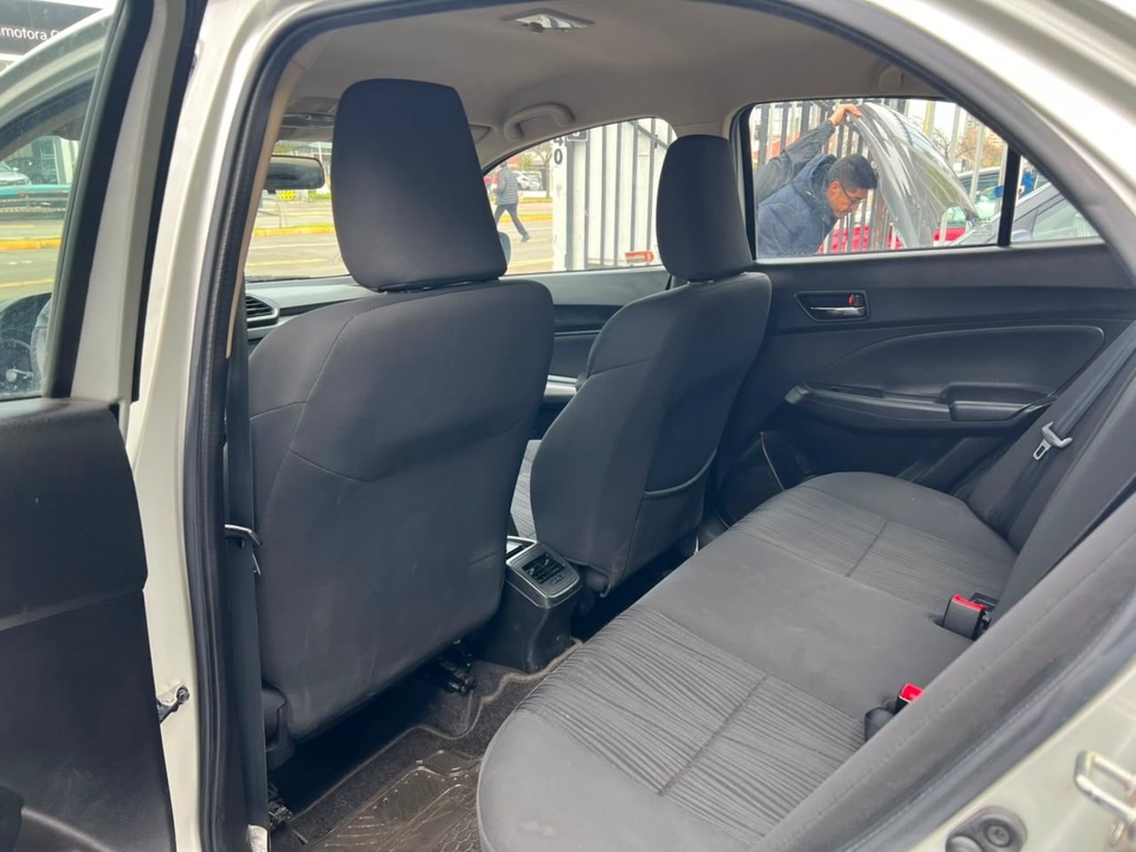 SUSUKI DZIRE 2021 - Imagen 9 de 10