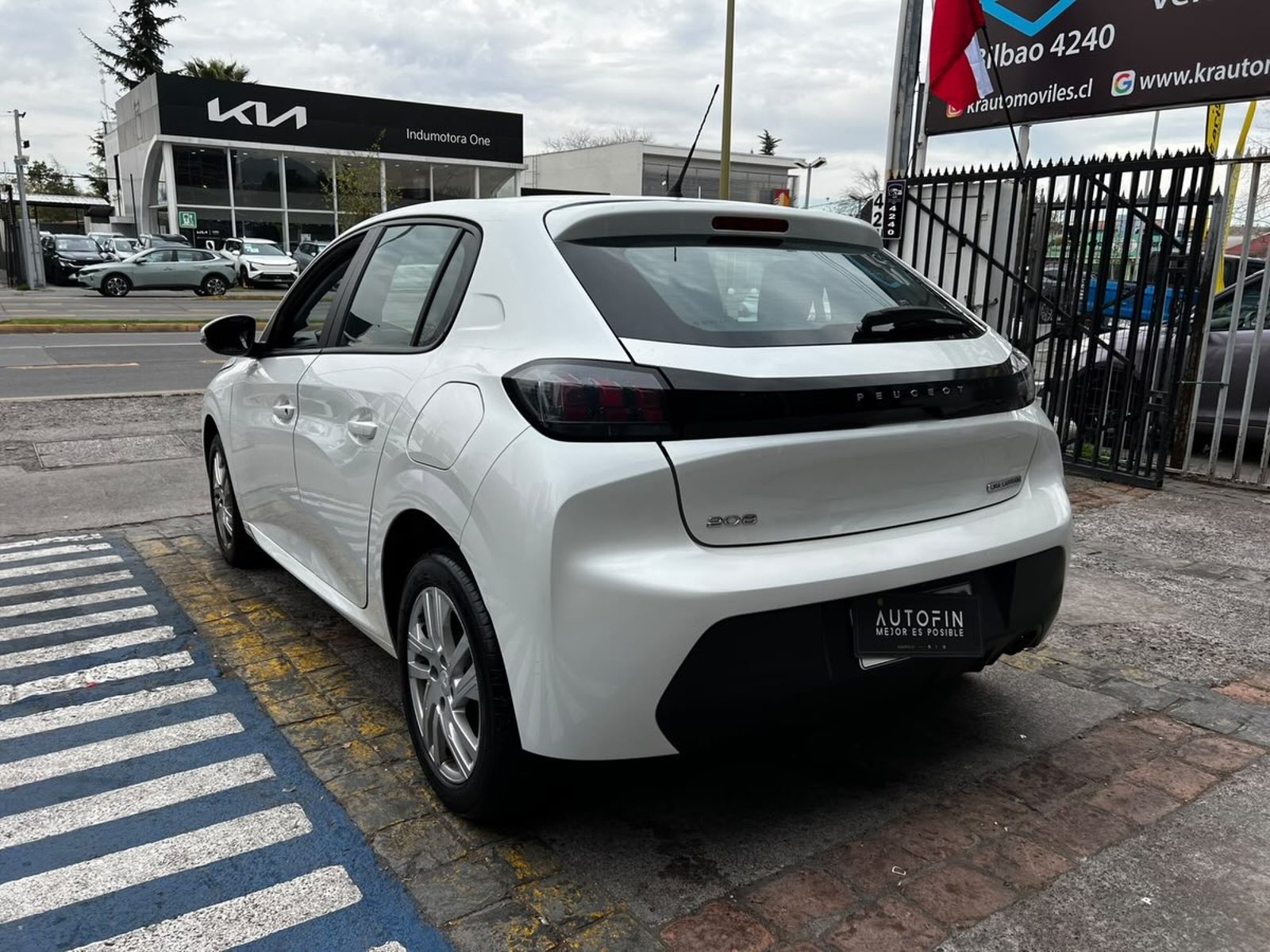 Peugeot 208 2023 - Foto 4 de 10