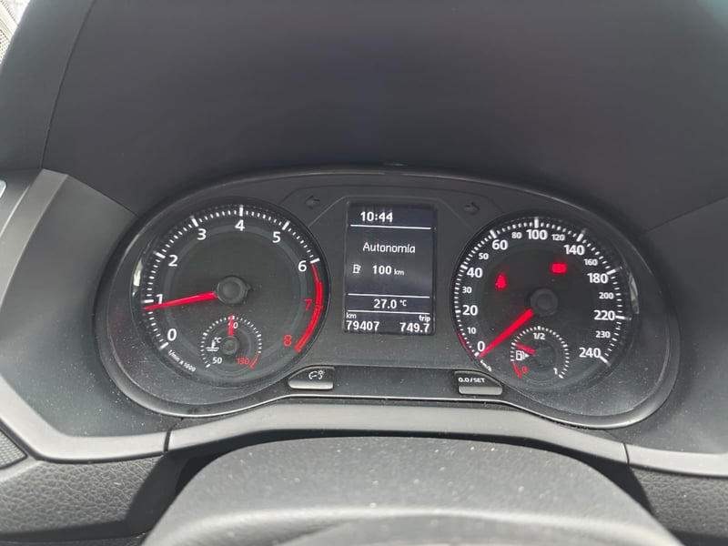 Volkswagen VOYAGE 2022 - Imagen 8 de 9