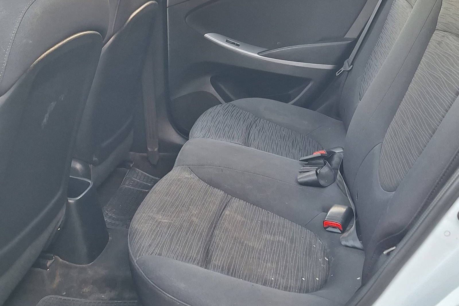 Hyundai ACCENT 2018 - Imagen 7 de 10