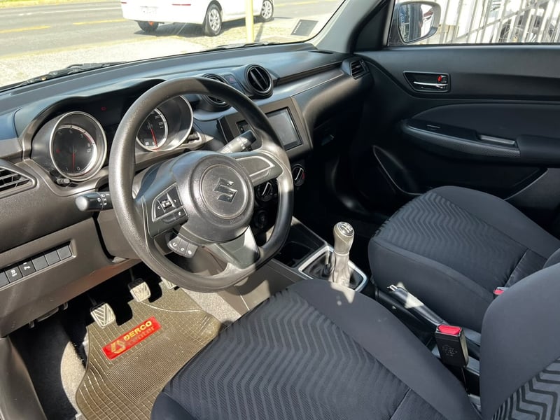 Suzuki SWIFT 2023 - Imagen 8 de 10