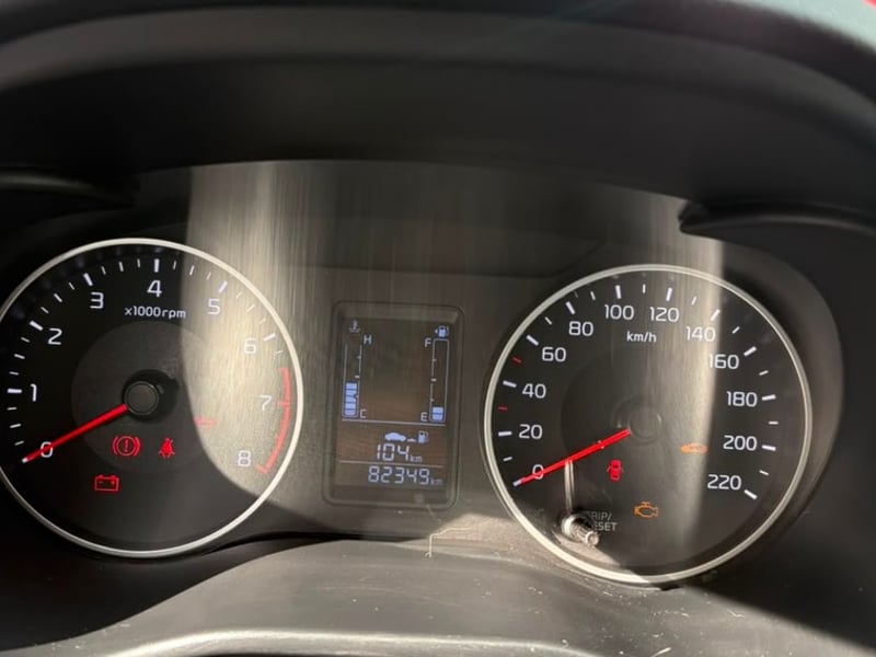 Kia SOLUTO 2023 - Imagen 10 de 11