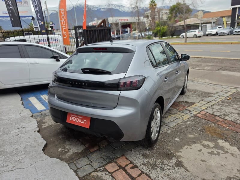 Peugeot 208 2023 - Imagen 6 de 11