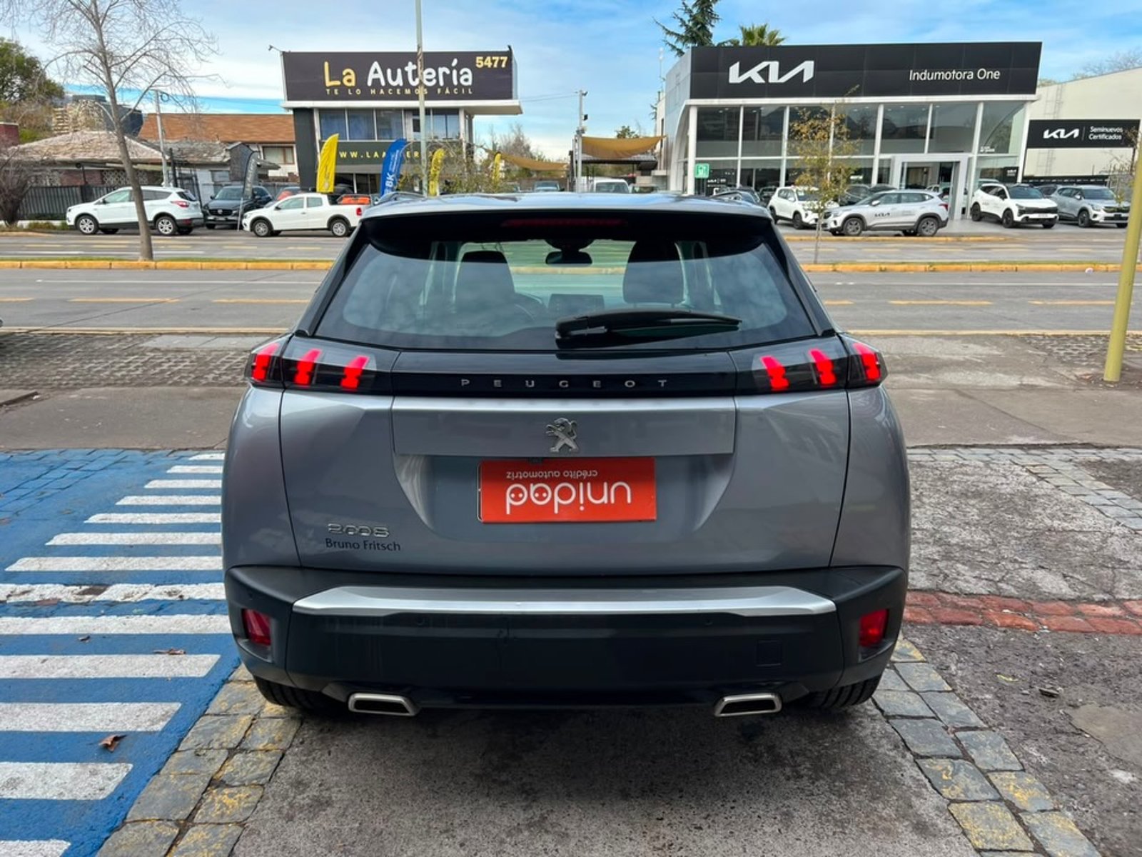 Peugeot 2008 2021 - Imagen 6 de 10