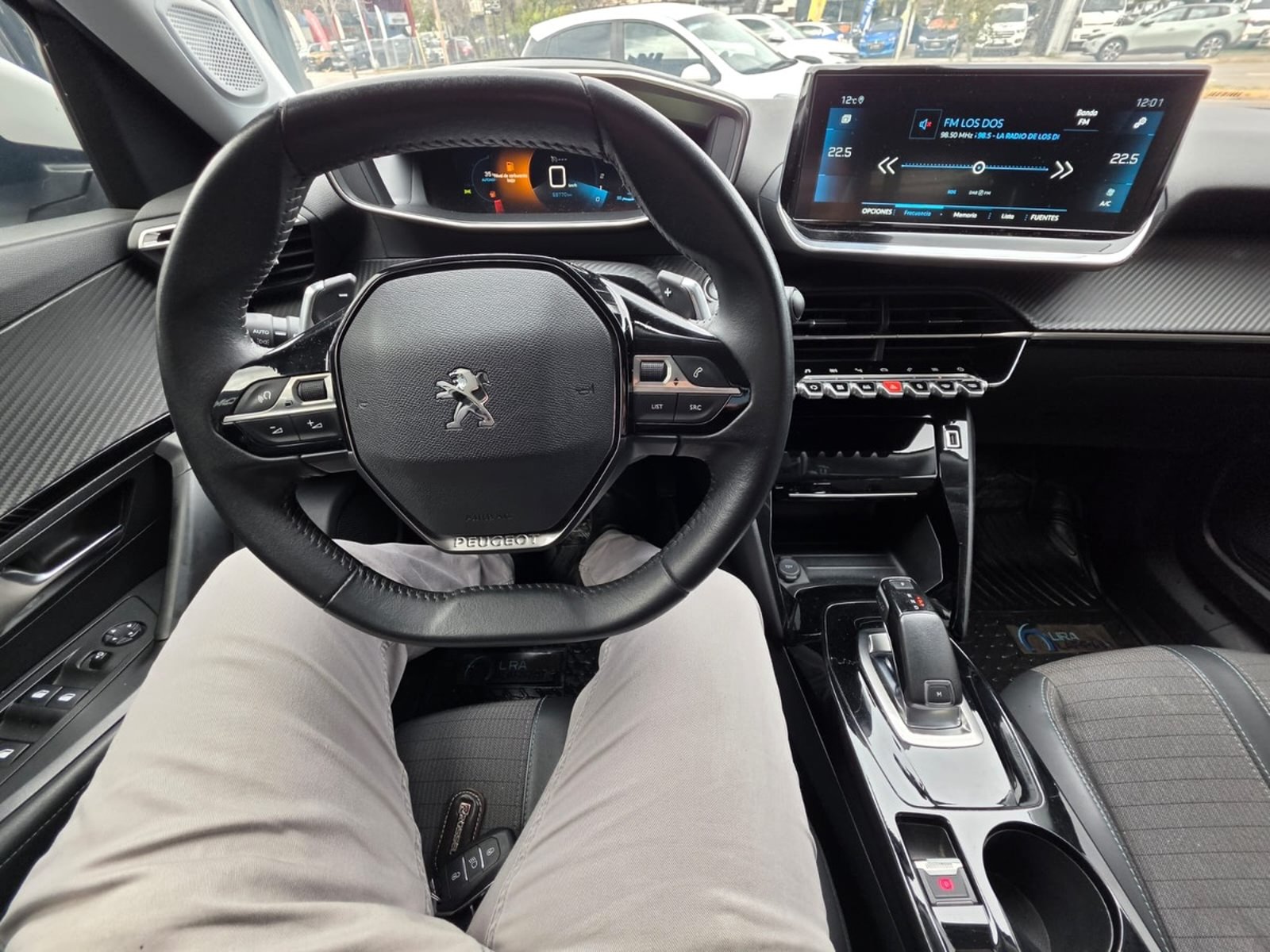 Peugeot 2008 2022 - Imagen 10 de 10