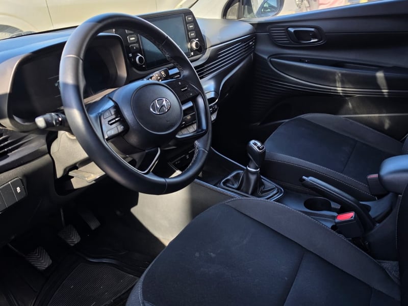 Hyundai 1 2022 - Imagen 7 de 10