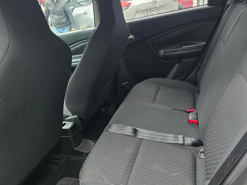 Suzuki CELERIO 2023 - Imagen 7 de 10