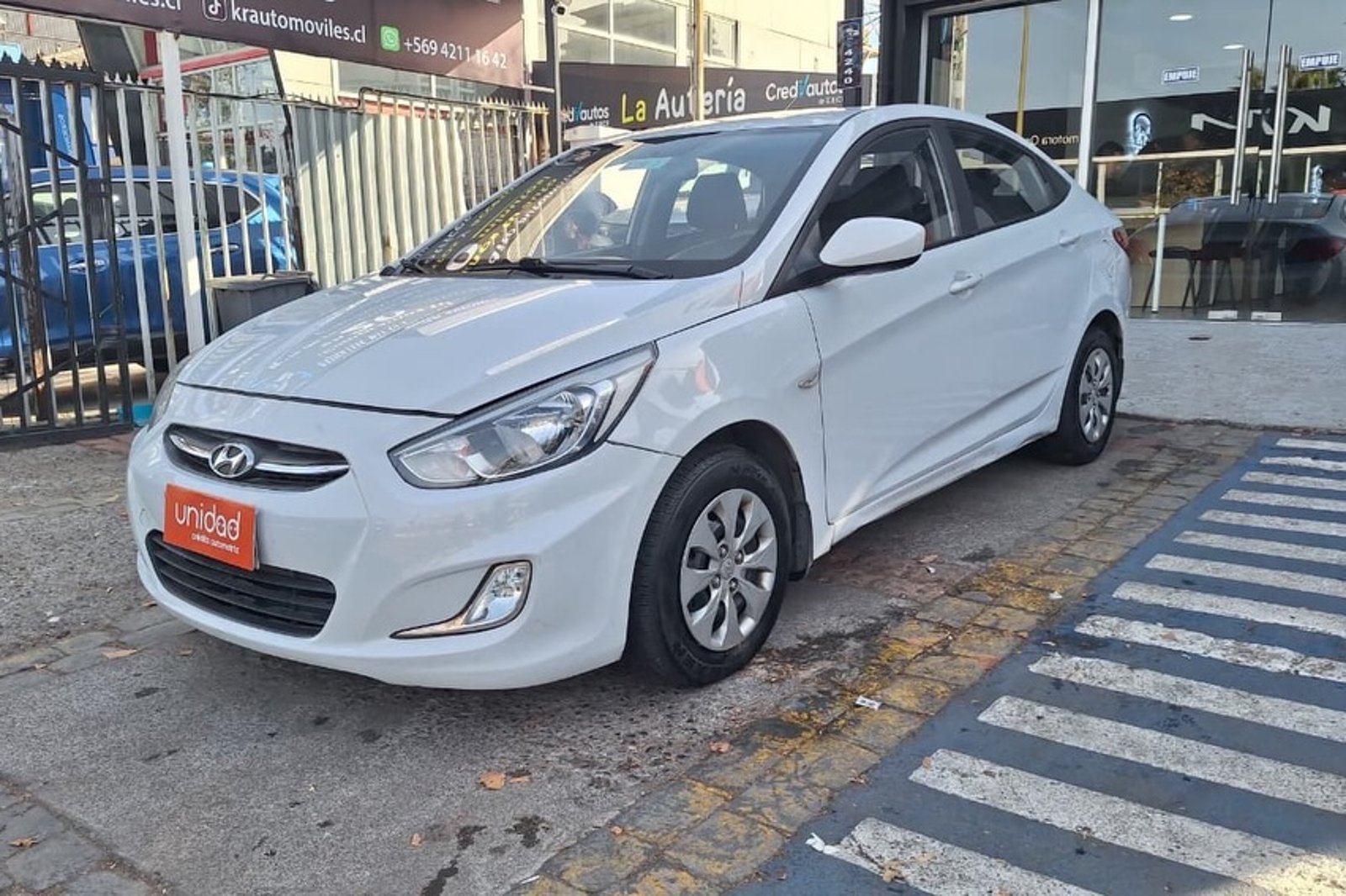 Hyundai ACCENT 2018 - Foto 3 de 10