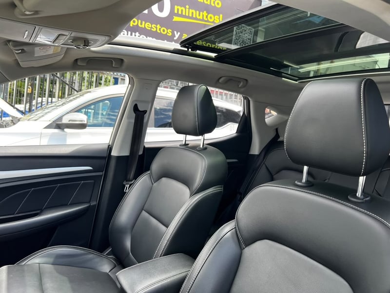 MG ZS 2023 - Imagen 9 de 10