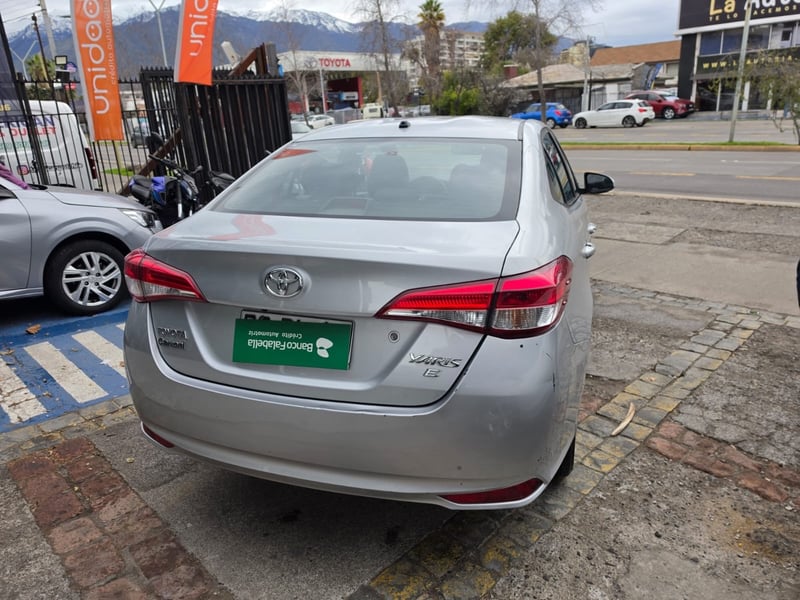 Toyota YARIS 2022 - Imagen 5 de 10