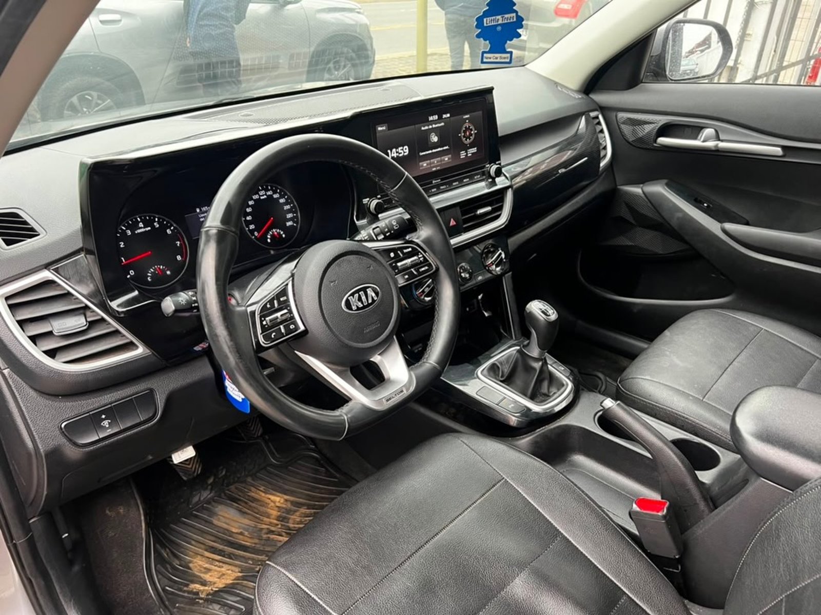 Kia SELTOS 2021 - Imagen 9 de 10
