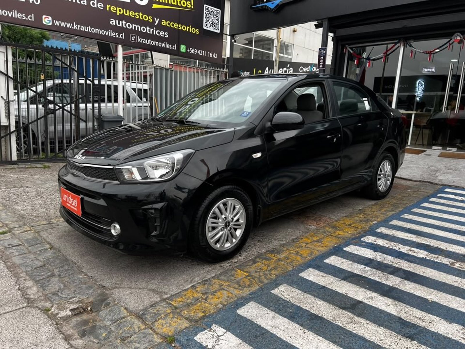 Kia SOLUTO 2024 - Foto 4 de 10