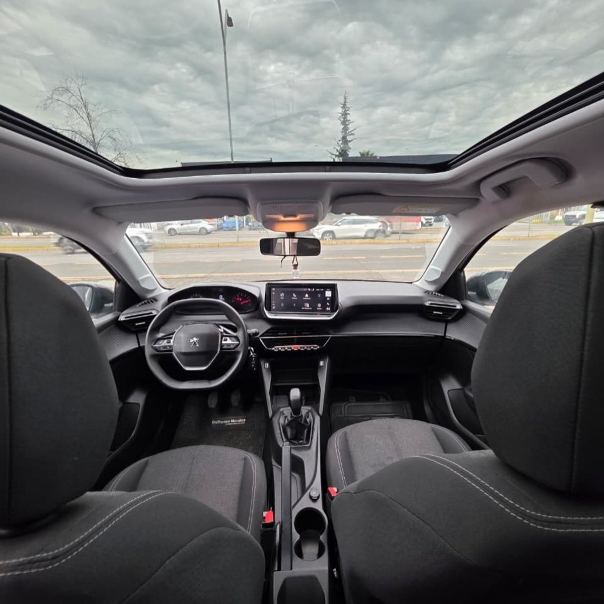 Peugeot 208 2024 - Imagen 9 de 11