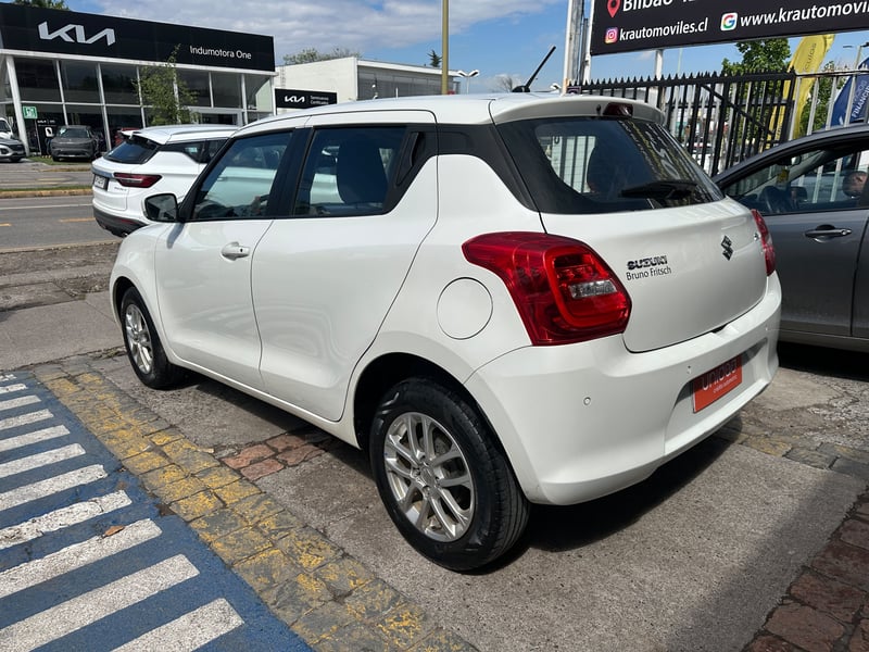Suzuki SWIFT 2022 - Imagen 7 de 10