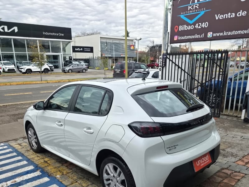 Peugeot 208 2024 - Imagen 4 de 11
