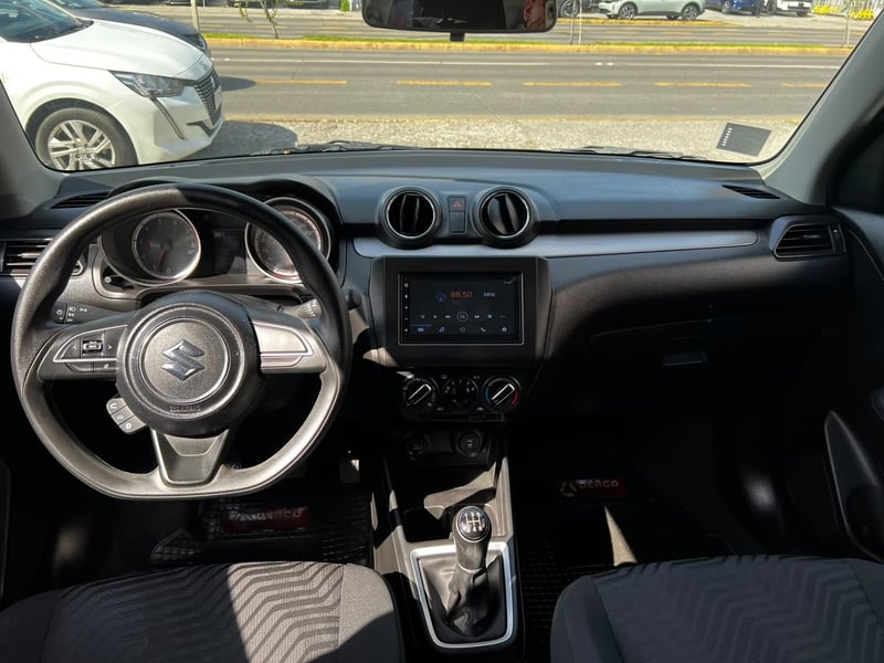 Suzuki SWIFT 2023 - Imagen 10 de 10
