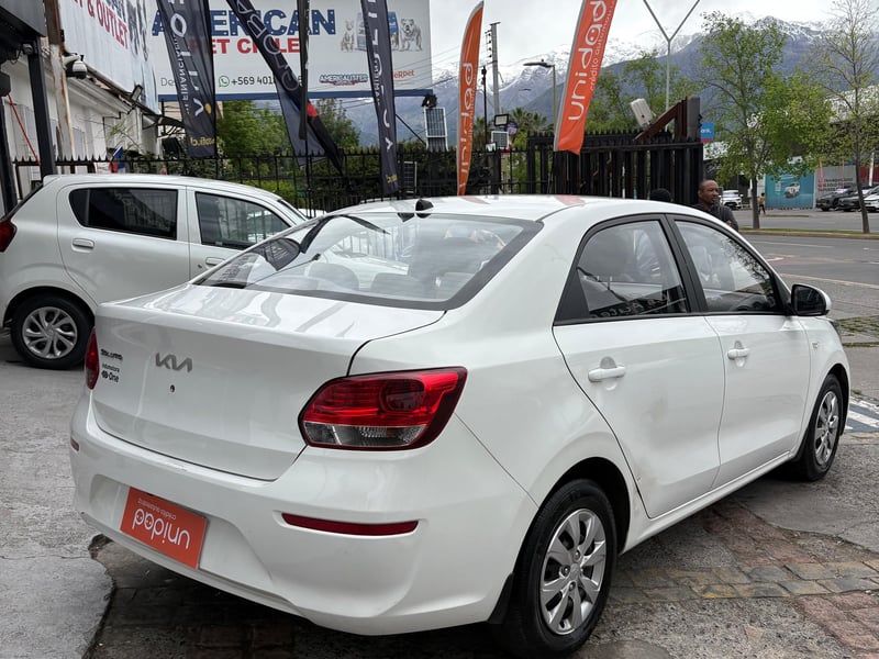 Kia SOLUTO 2022 - Imagen 3 de 10