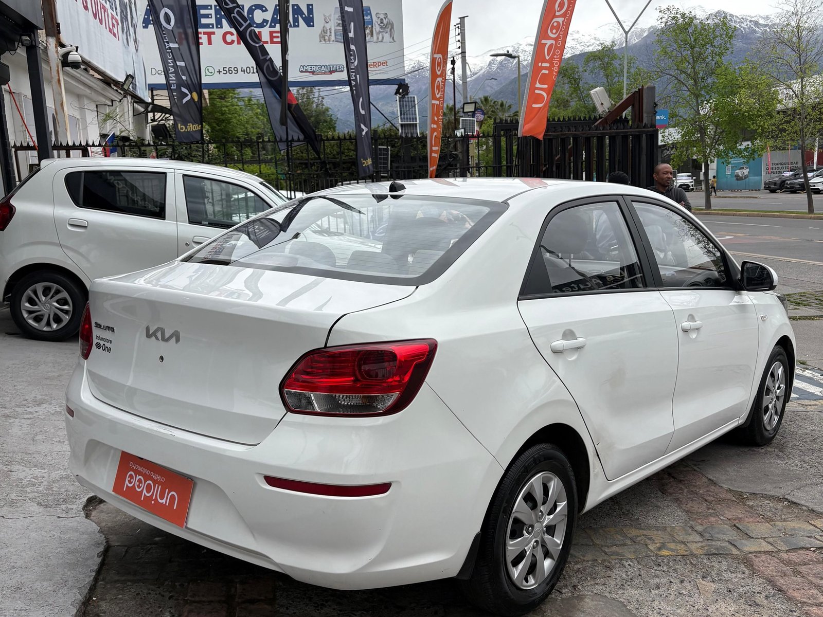 Kia SOLUTO 2022 - Foto 3 de 10
