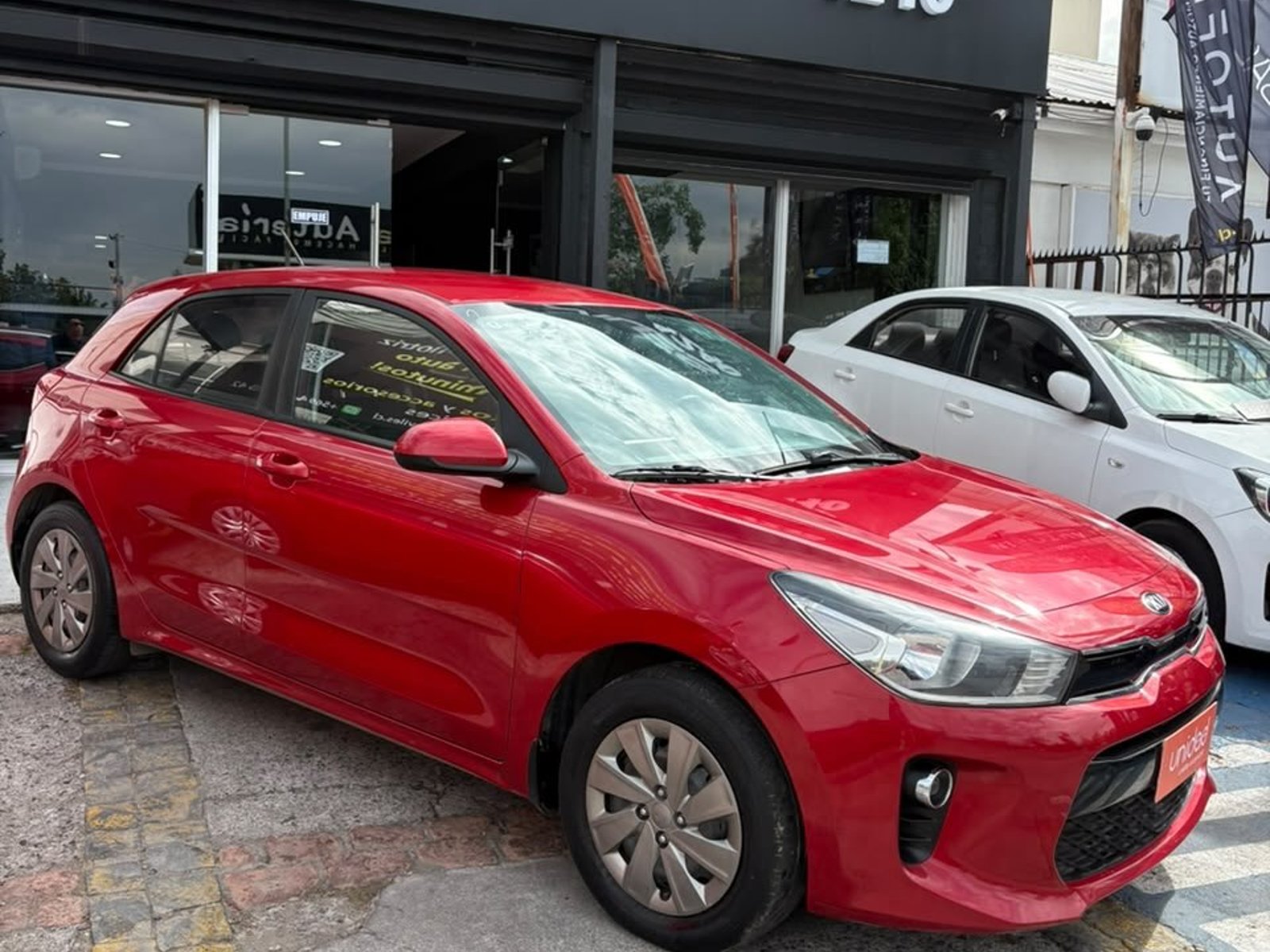 Kia RIO 2020 - Foto 2 de 9