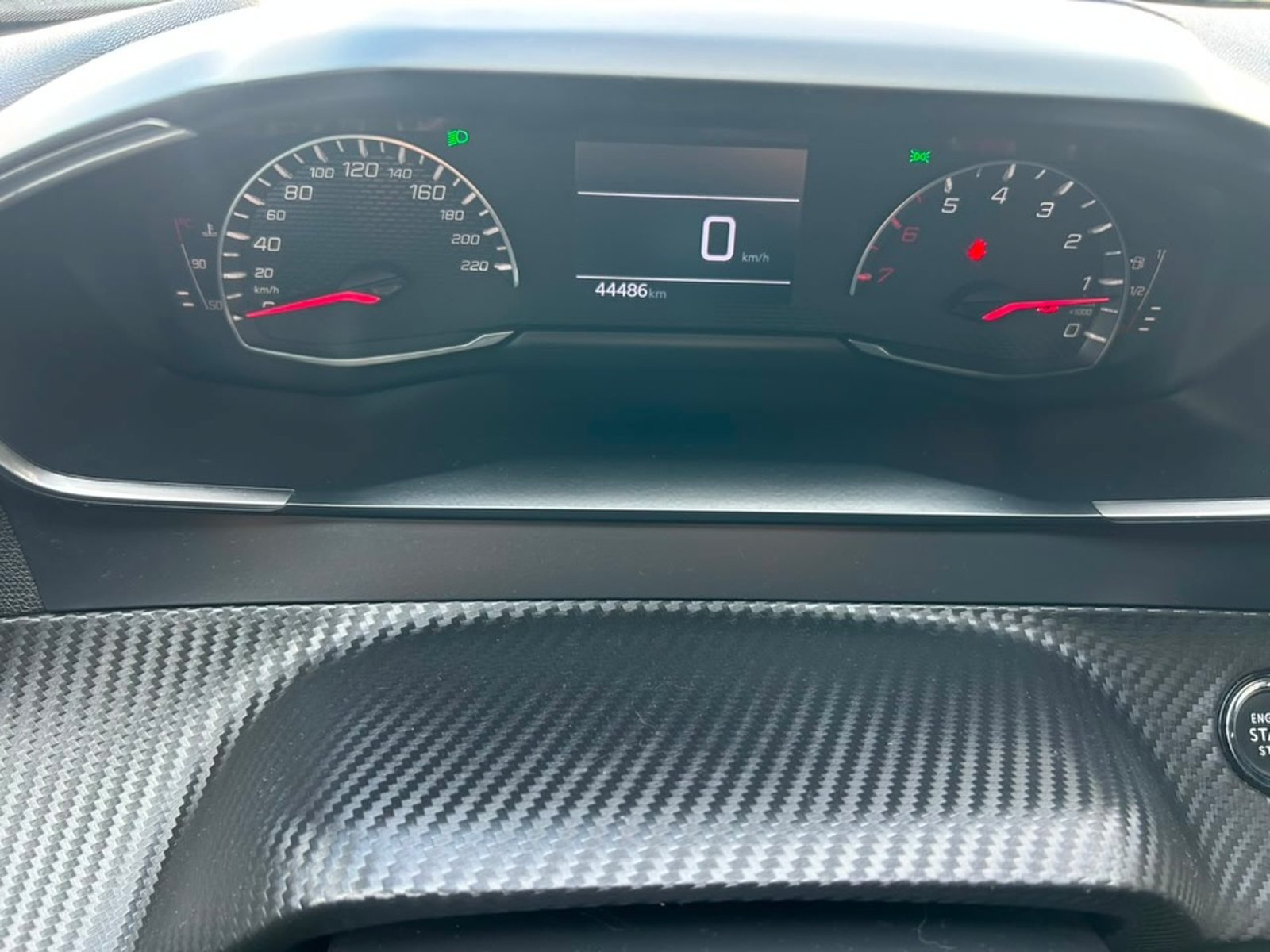 Peugeot 2008 2024 - Imagen 10 de 10