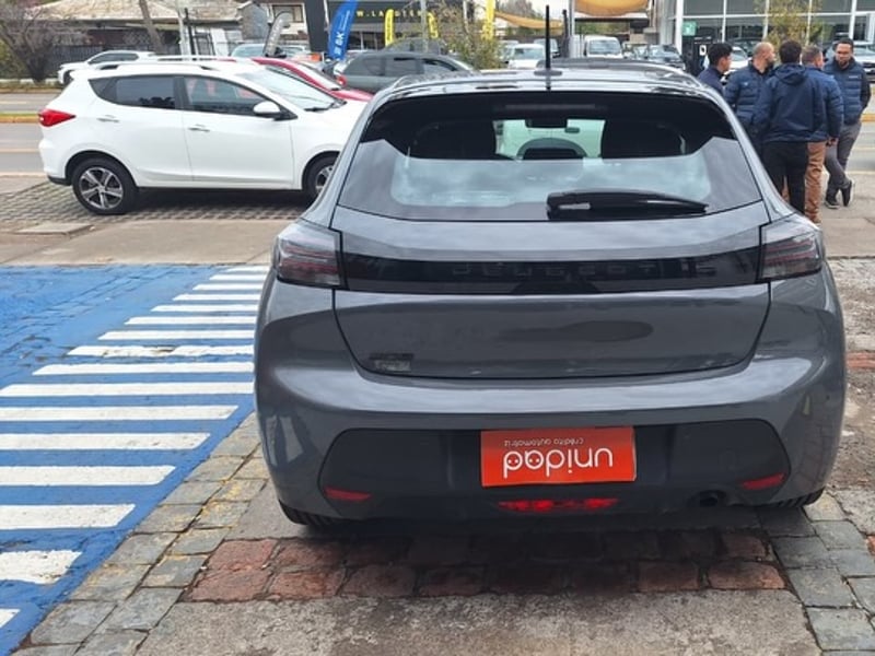 Peugeot 208 2024 - Imagen 5 de 11
