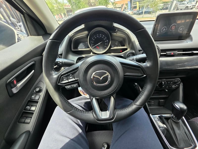 Mazda 2 2018 - Imagen 9 de 10
