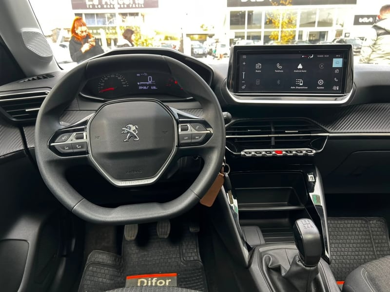 Peugeot 208 2023 - Imagen 9 de 9