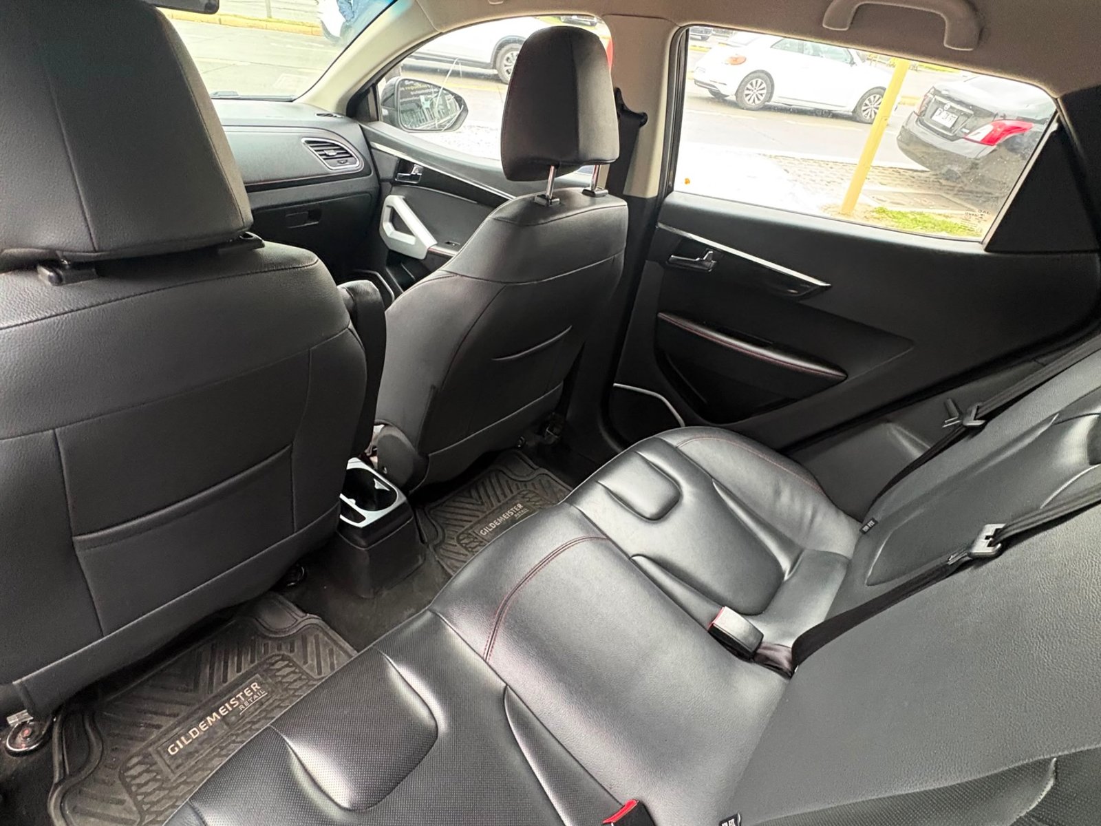 JAC JS2 2023 - Imagen 8 de 9
