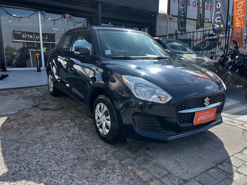 Suzuki SWIFT 2023 - Imagen 7 de 10