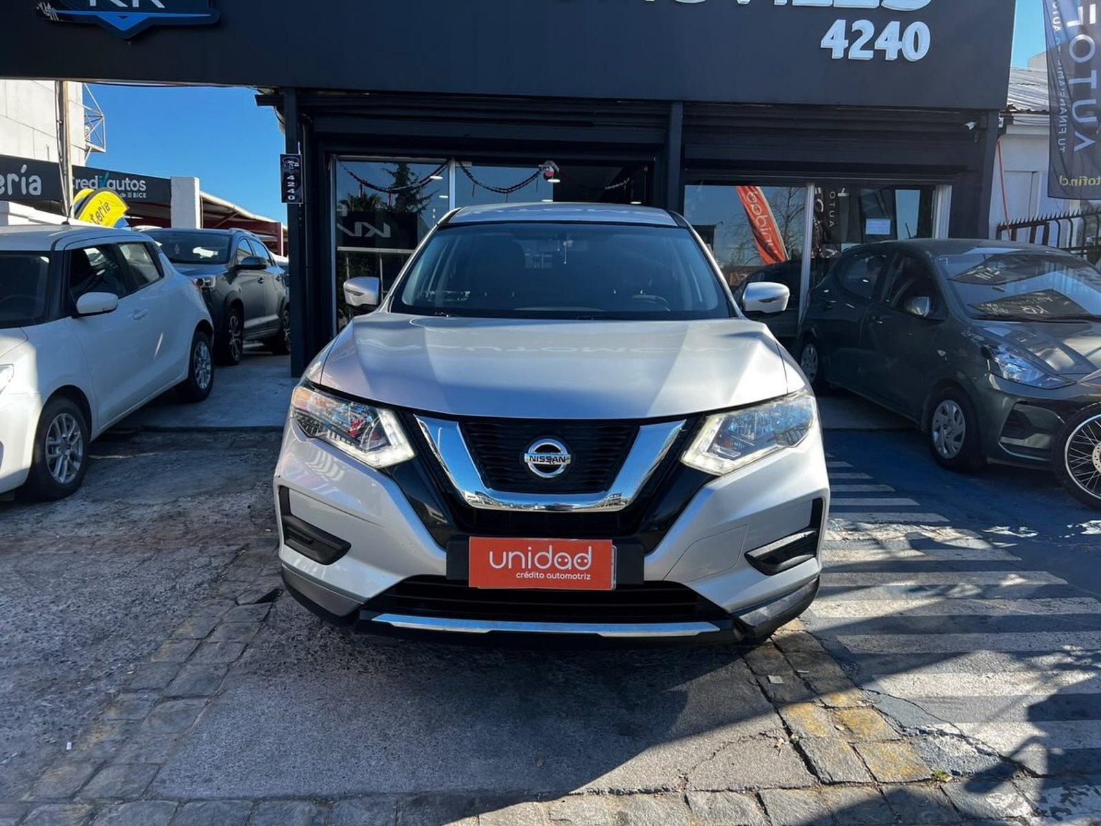 Nissan X-TRAIL 2020 - Foto 2 de 10
