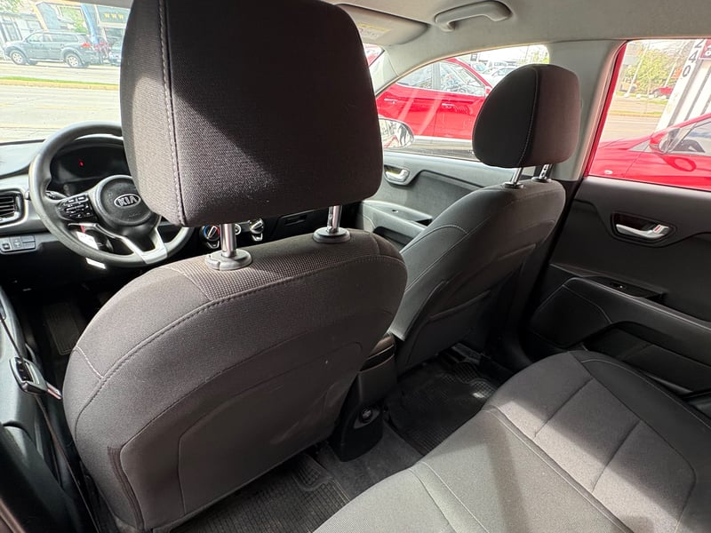 Kia RIO 2020 - Imagen 6 de 9