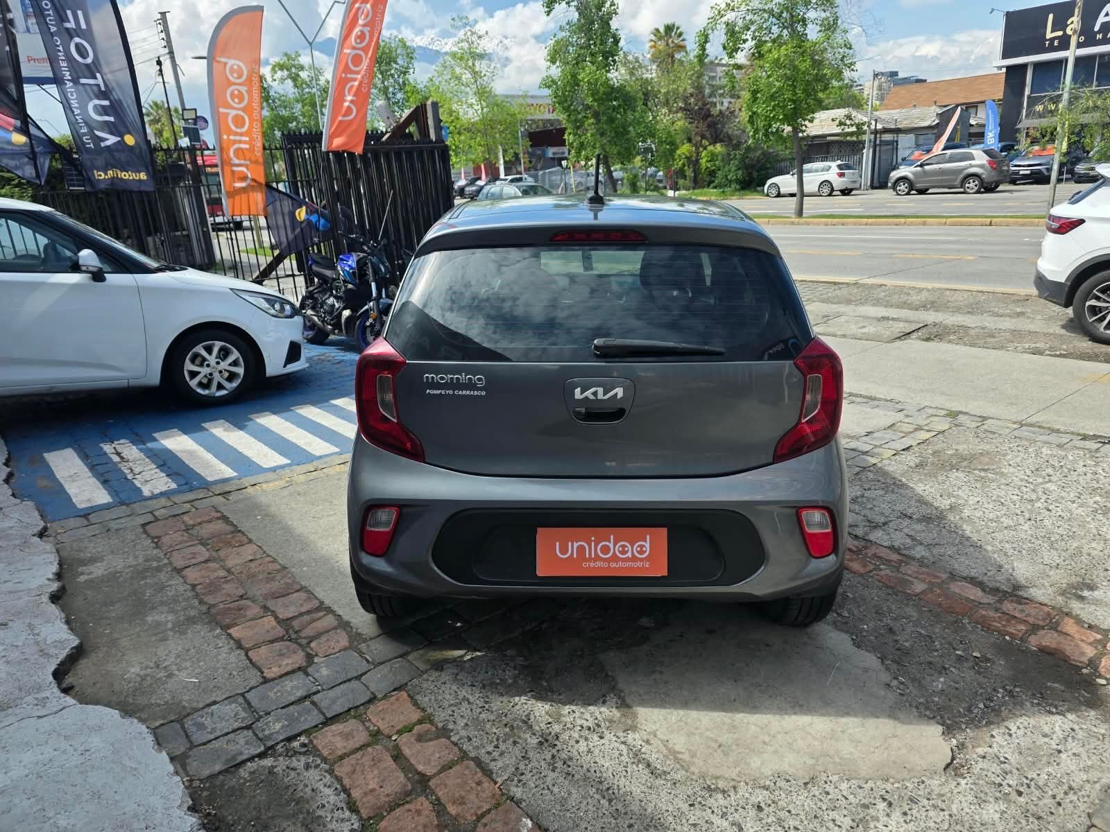 Kia MORNING 2022 - Foto 5 de 10