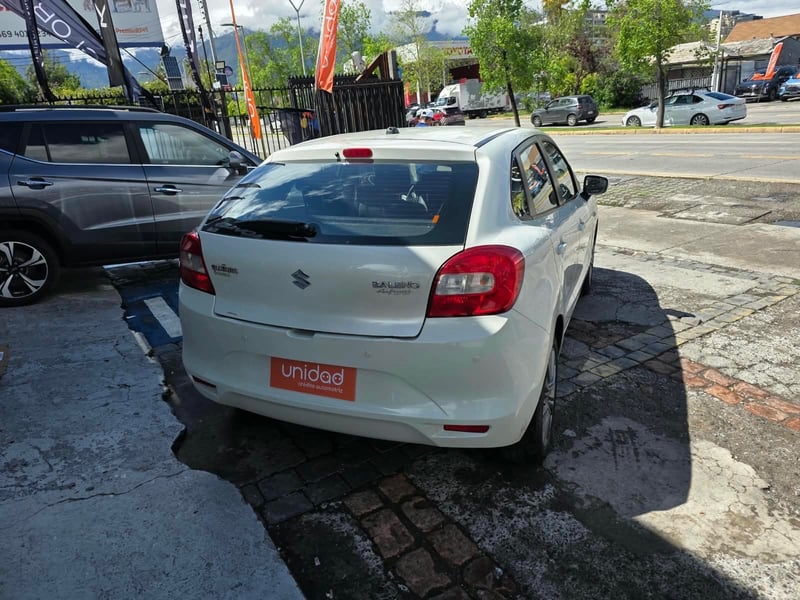 Suzuki BALENO 2020 - Imagen 6 de 10