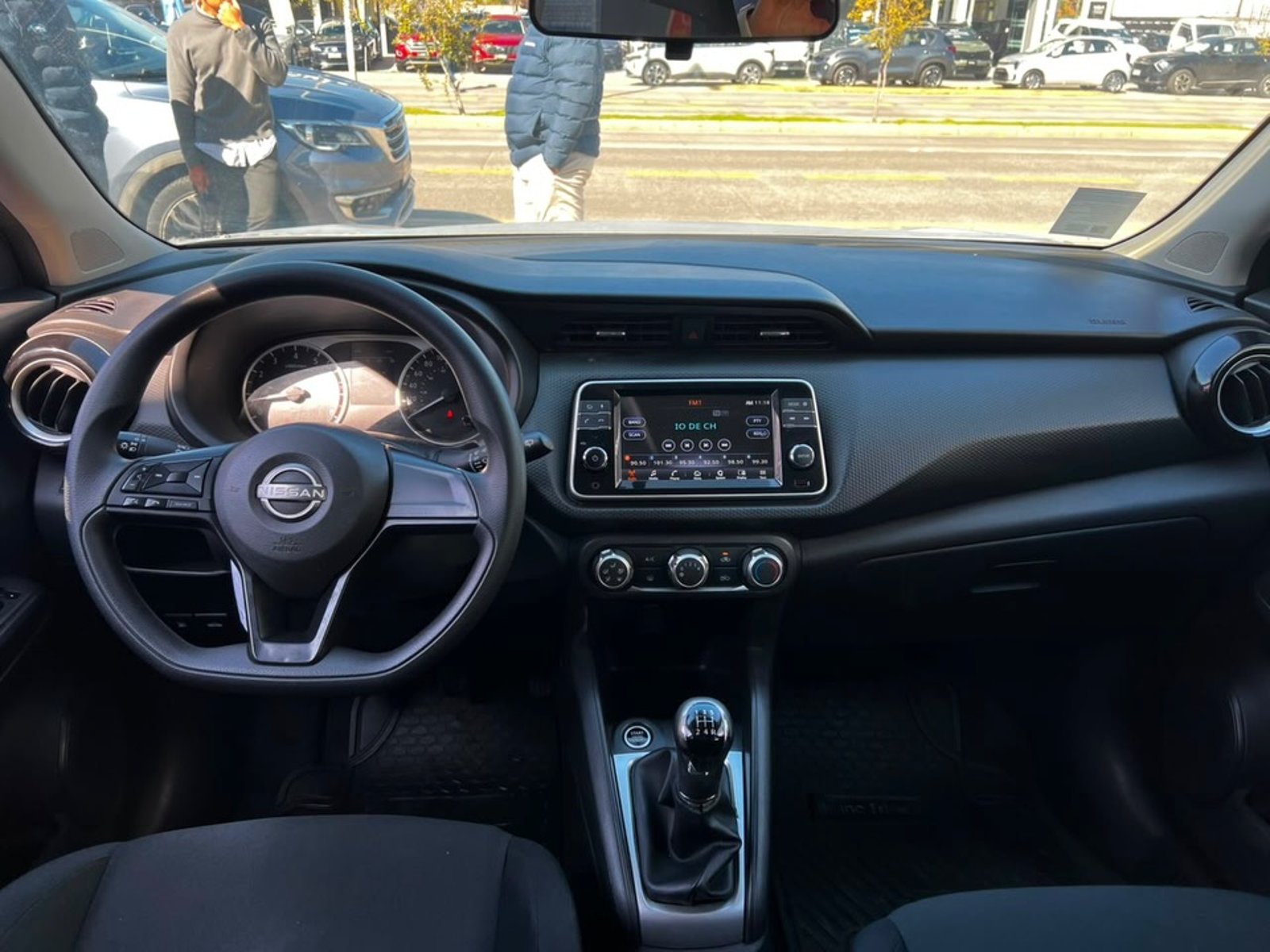 Nissan KICKS 2025 - Imagen 10 de 11