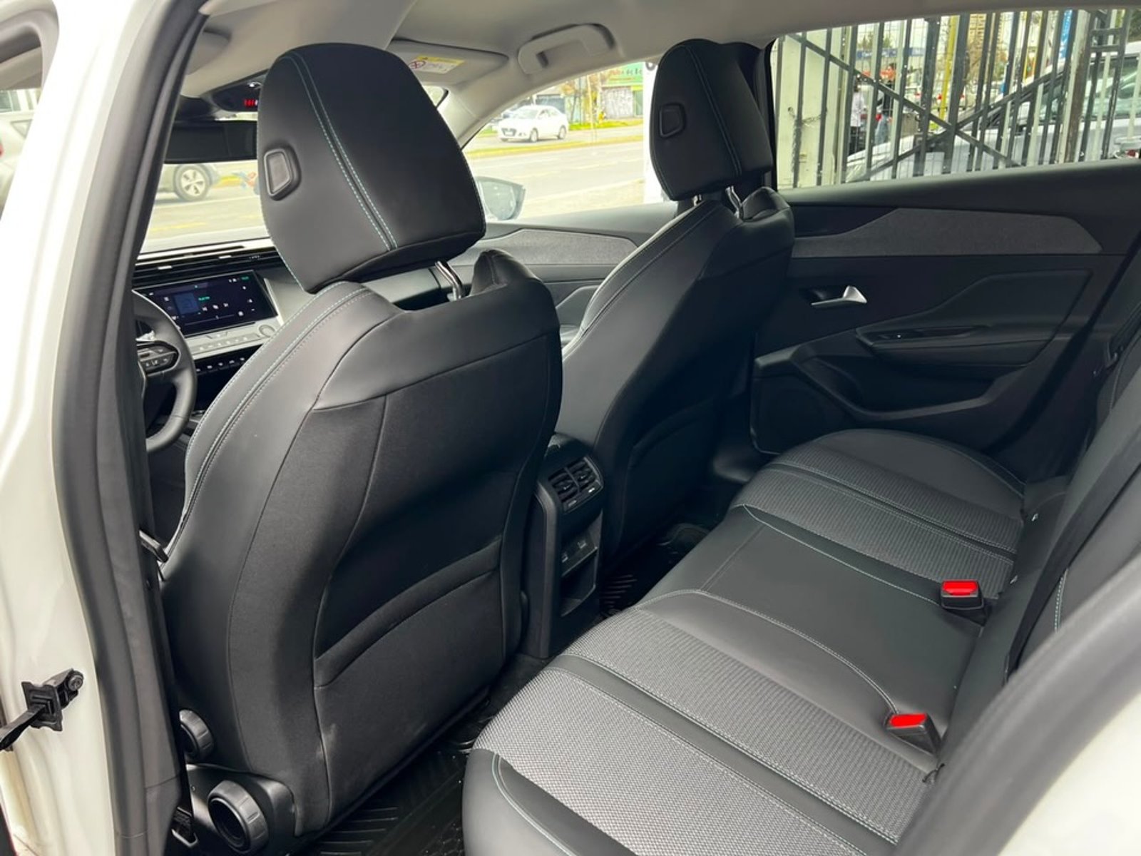 Peugeot 308 2023 - Imagen 9 de 11