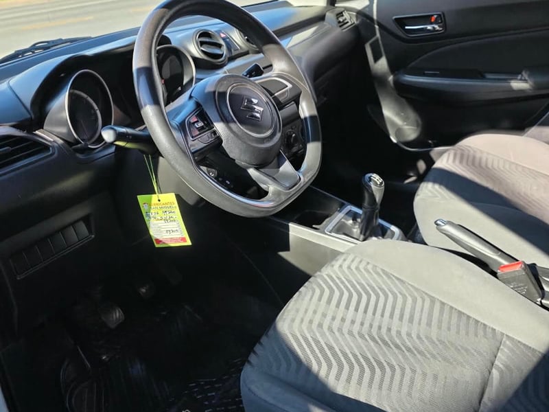 Suzuki SWIFT 2021 - Imagen 7 de 10