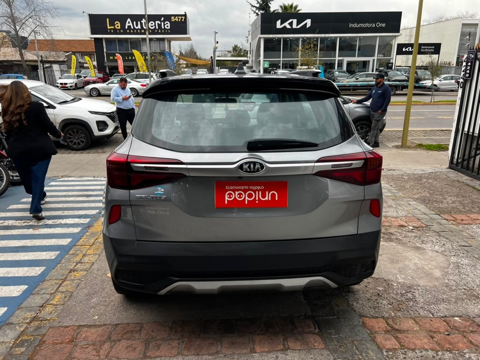 Kia SELTOS 2021 - Imagen 6 de 10