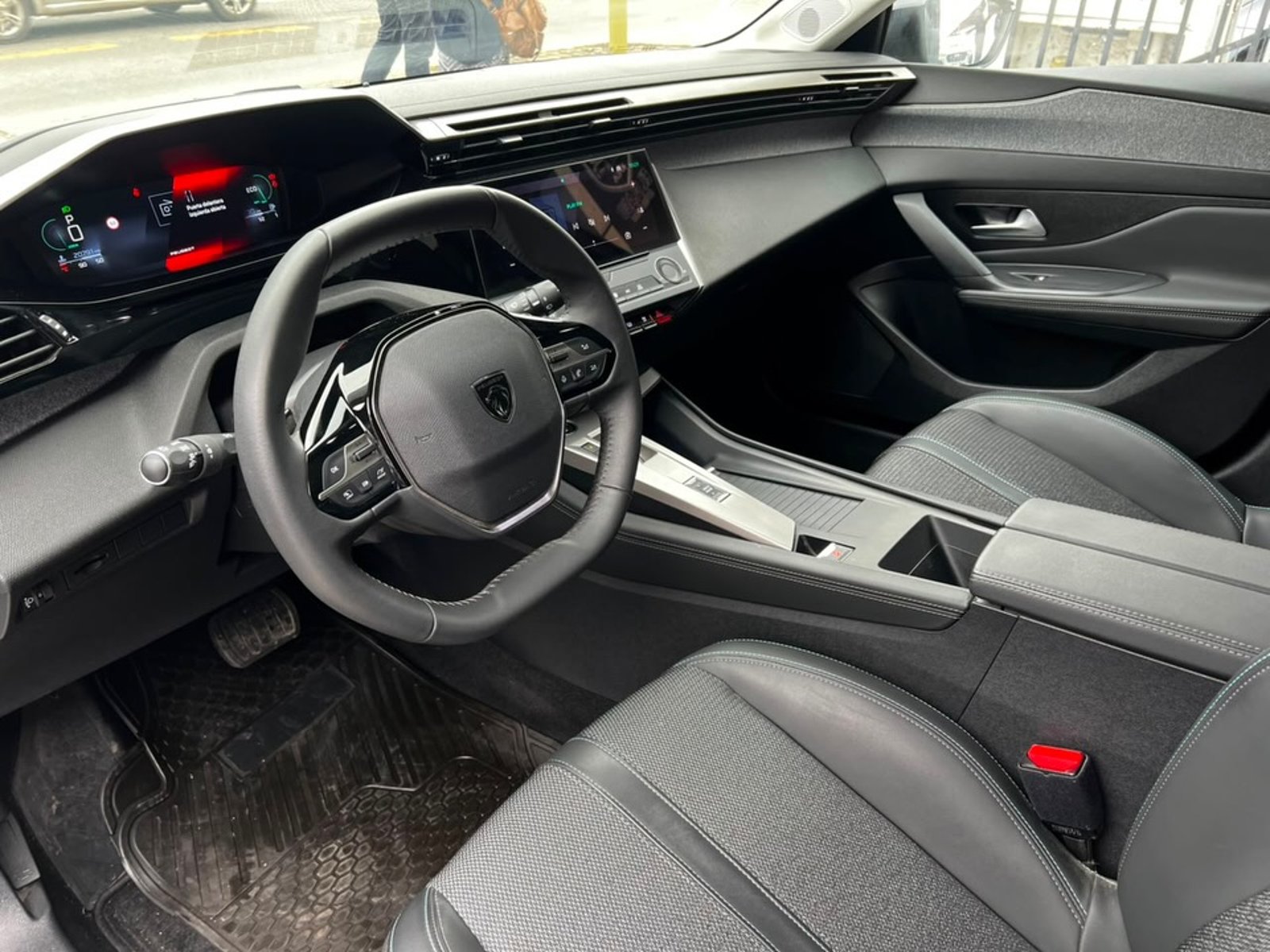 Peugeot 308 2023 - Imagen 8 de 11