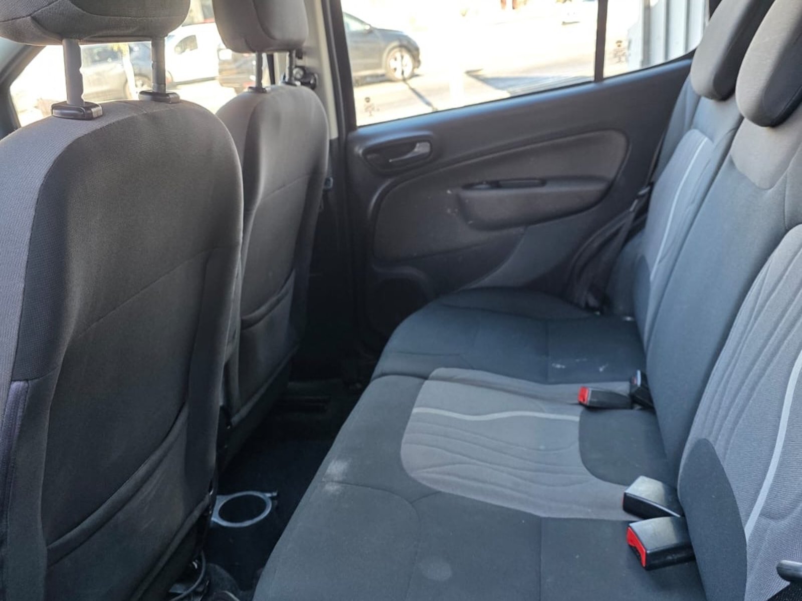Fiat UNO 2022 - Imagen 8 de 10