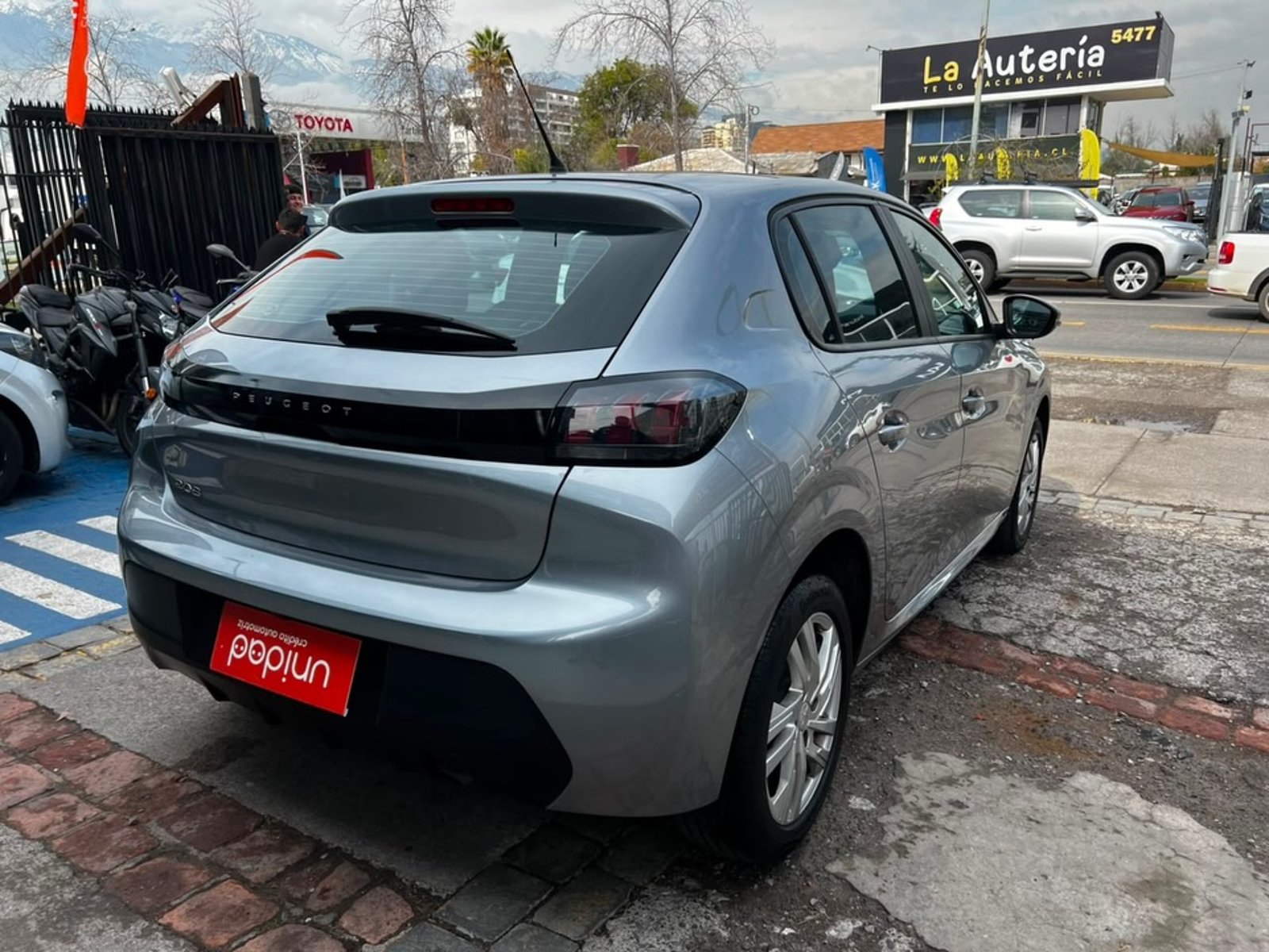 Peugeot 208 2023 - Imagen 6 de 9