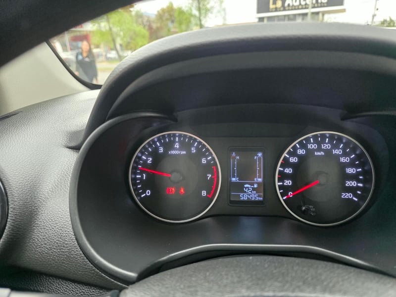 Kia SOLUTO 2024 - Imagen 10 de 10