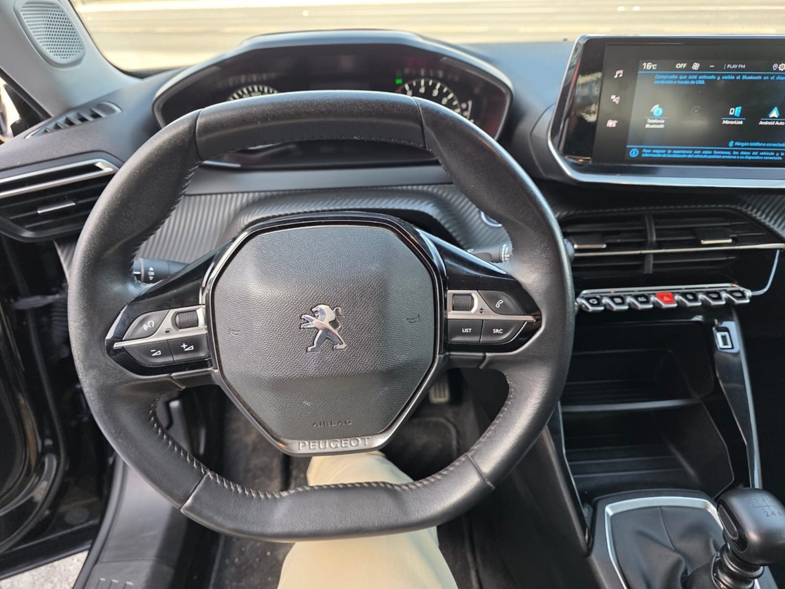 Peugeot 2008 2023 - Imagen 6 de 10