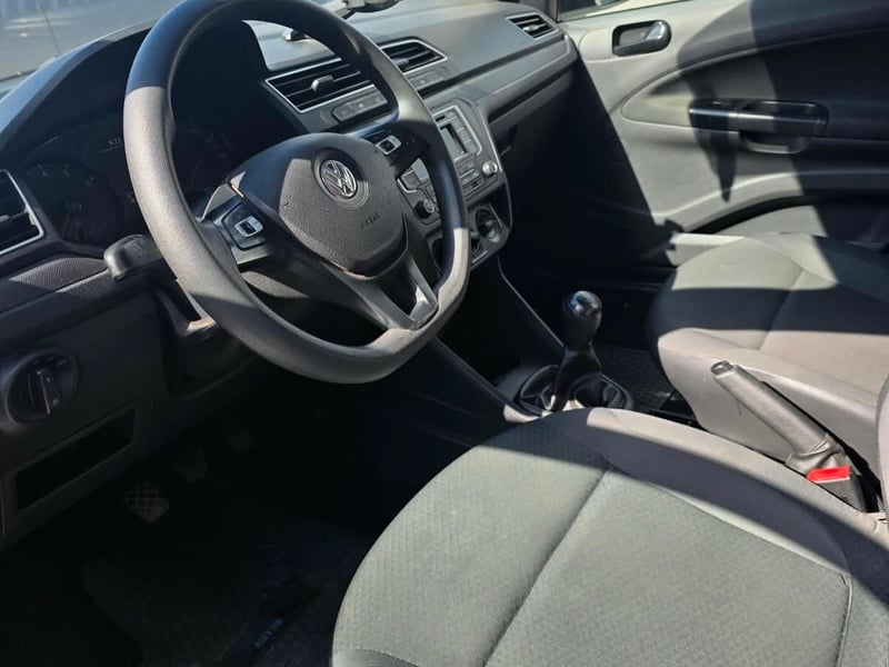 VOLKWAGEN GOL 2022 - Imagen 7 de 10