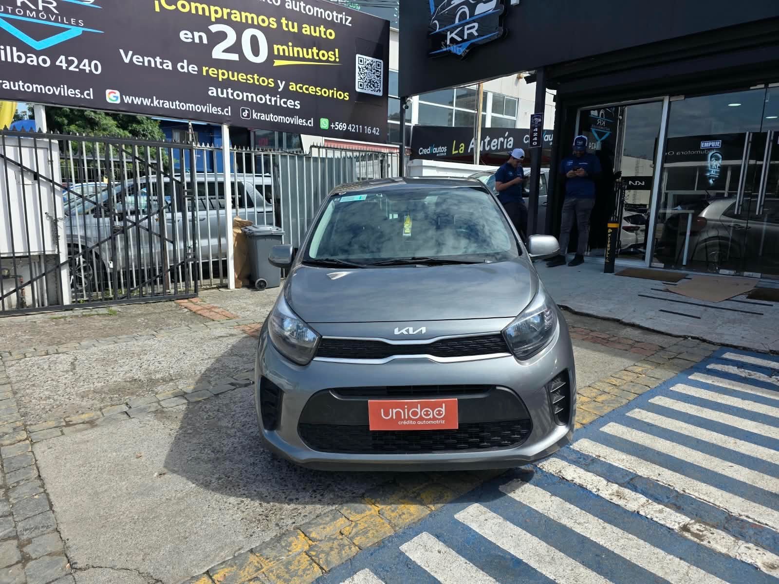 Kia MORNING 2022 - Foto 2 de 10